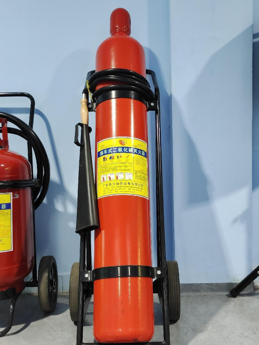 推車(chē)式水基型滅火器 MSTZ/45具備哪些優(yōu)點(diǎn)？有哪些注意事項？